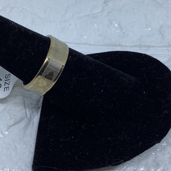 Triple Heart Unisex Ring Band Gold Tone Size 8 - Picture 6 of 9